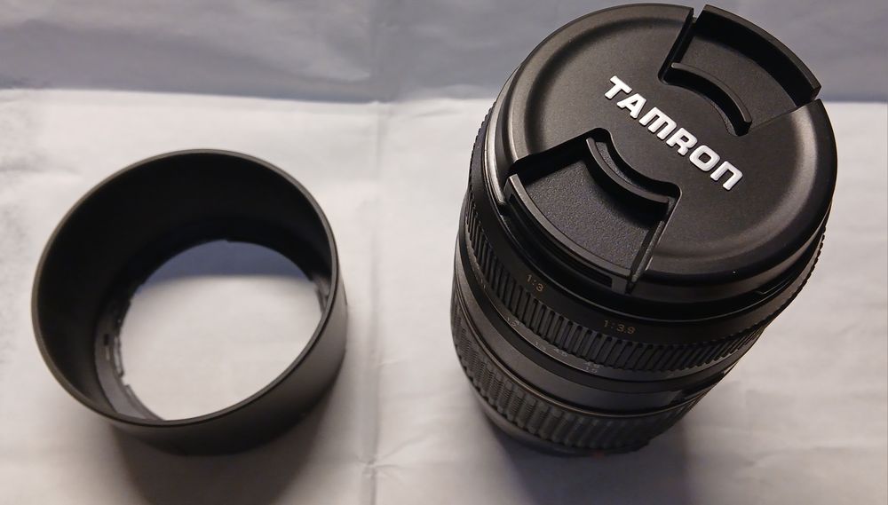 Tamron AF 70-300 F4/5.6 LD Macro 1: 2 p/ CANON
Com caixa origina