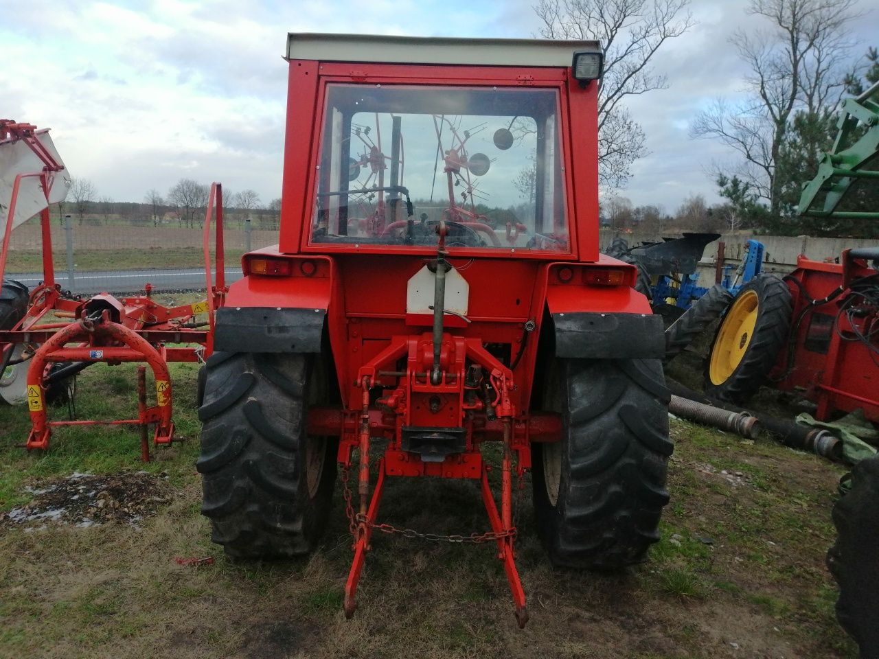 Traktor ciagnik rolniczy renault 651-4 4x4