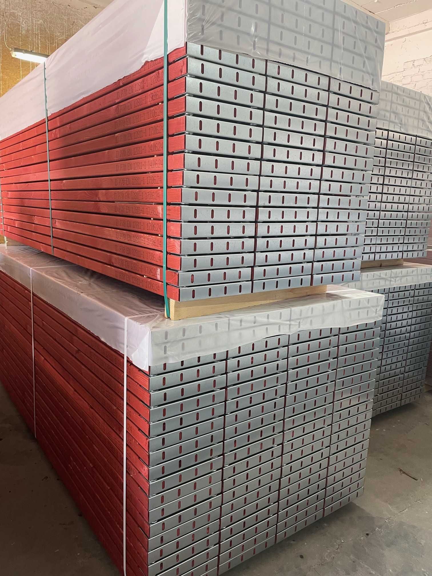 Rusztowanie ramowe nowe typu MK65 - 103,2 m2 , pole 3,00 m