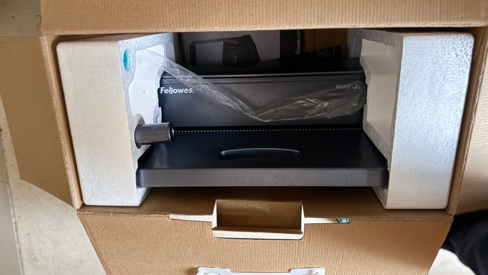 Máquina de encadernar Fellowes