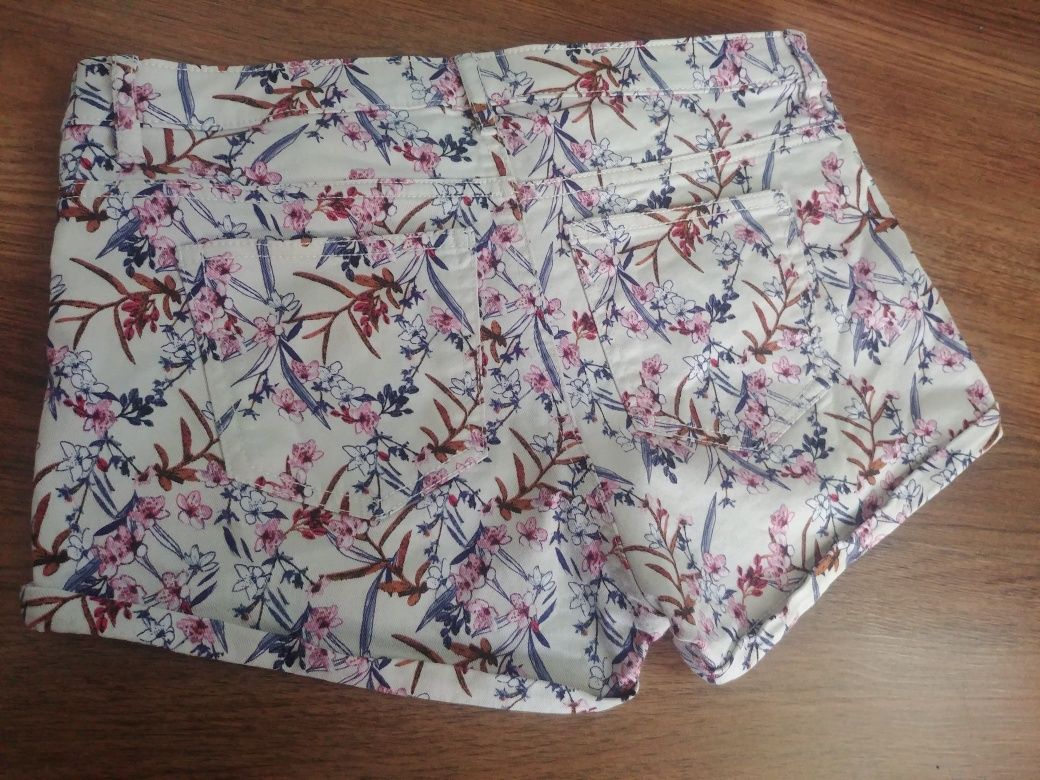 Krótkie spodenki H&M r.36