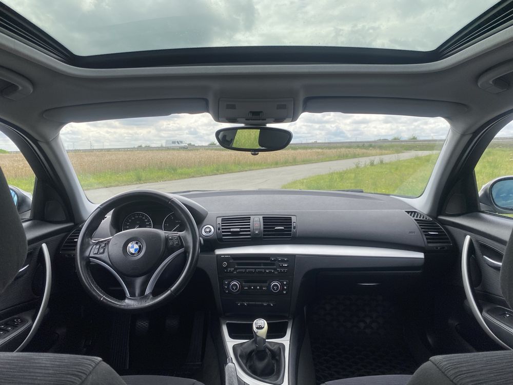 Auto BMW SERIA 1 E87