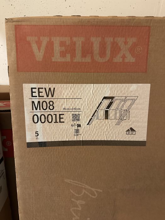 Okna dachowe kolankowe Velux