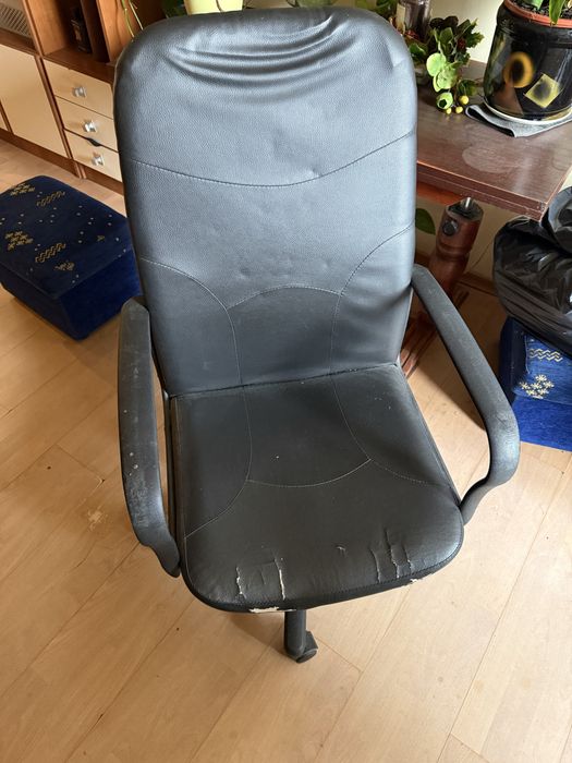 Krzeslo obrotowe do komputera, komputerowe