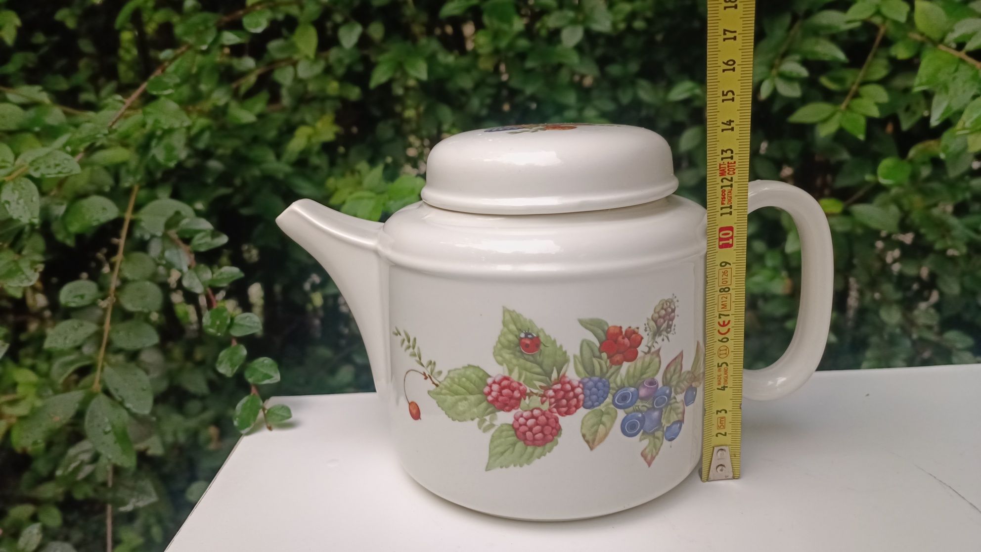Порцеляновий чайник made in England