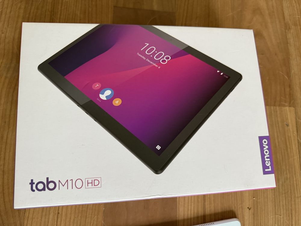 Lenovo Tab M10 HD (2 gen.) – Używany, pęknięta szybka, pełen komplet