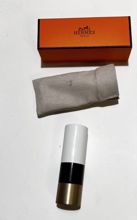 Pomadka Hermes nr 59 Rose Dakar Satine