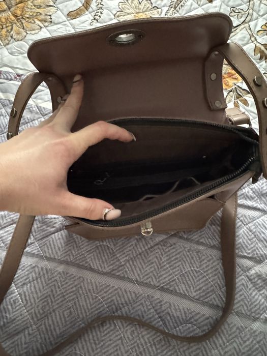 Шкіряна жіноча сумка