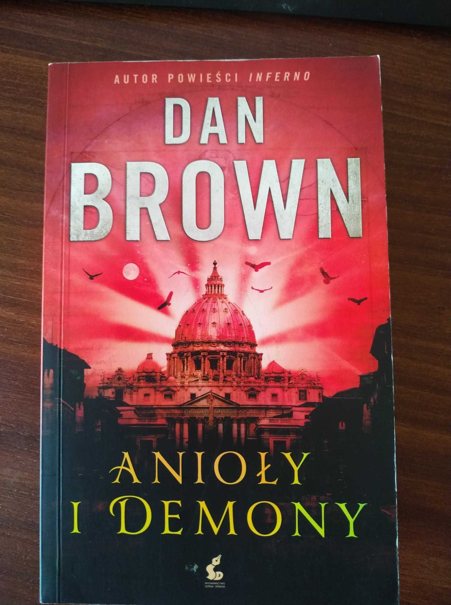 Dan Brown - Anioły i Demony - oprawa miękka