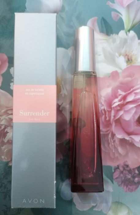 Perfumy Surrender Damskie Avon
