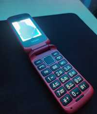 Телефон-раскладушка Nomi i246 RED. Раздавленная матрица.