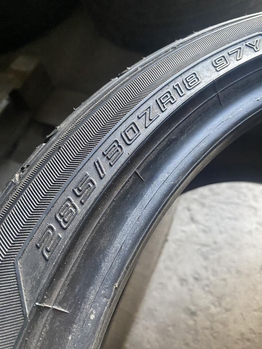285.30.18 Sumitomo 2шт лето БУ склад шины резина из Европы 30 R18
