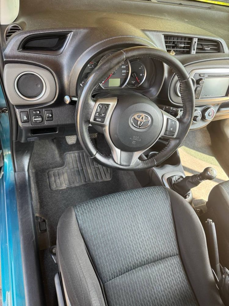 Продам Toyota Yaris