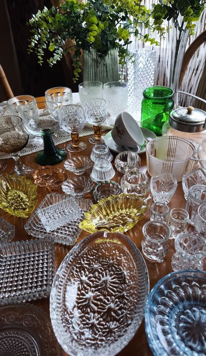 Сахарница цукорниця бокалы рюмки блюдца солонки старинное стекло посуд