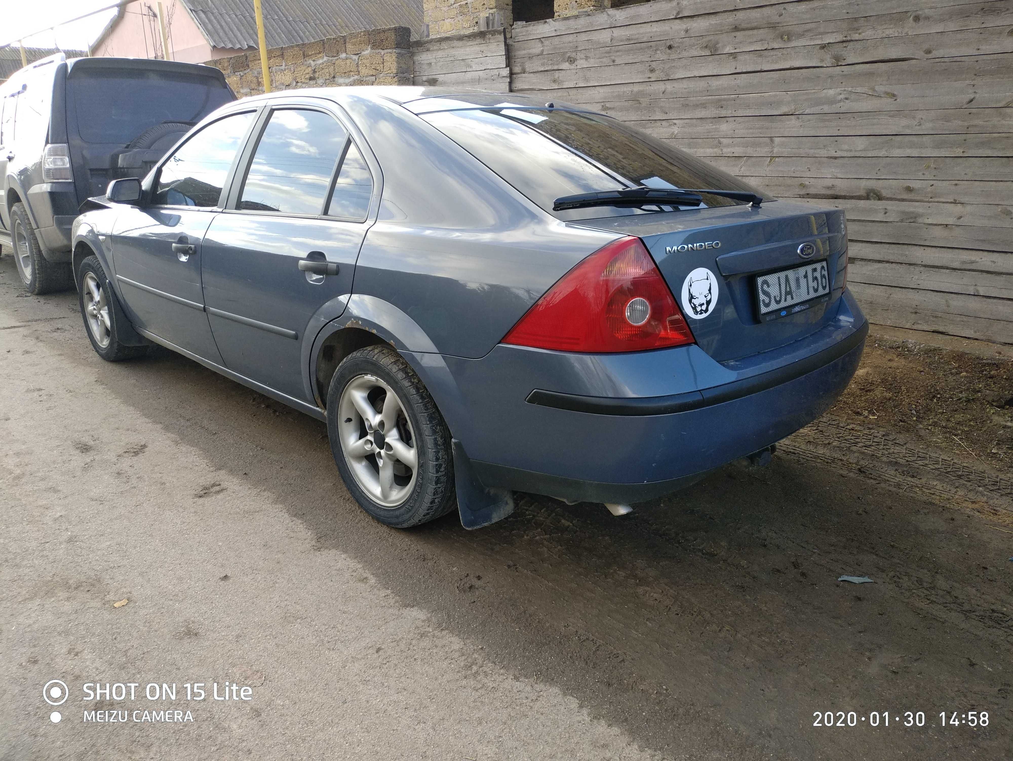 Запчасти Ford Mondeo 3 2,0 дизель Ghia дверь двери форд мондео