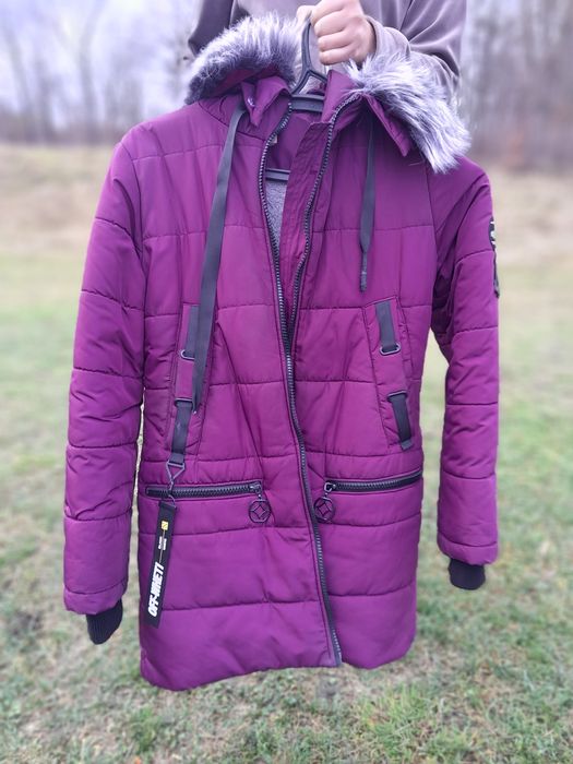 Куртка зимова на дівчинку