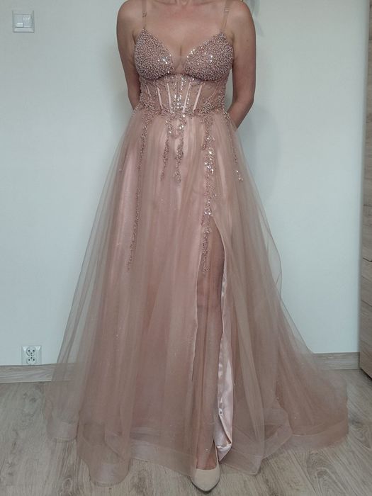 Suknia ślubna wieczorowa