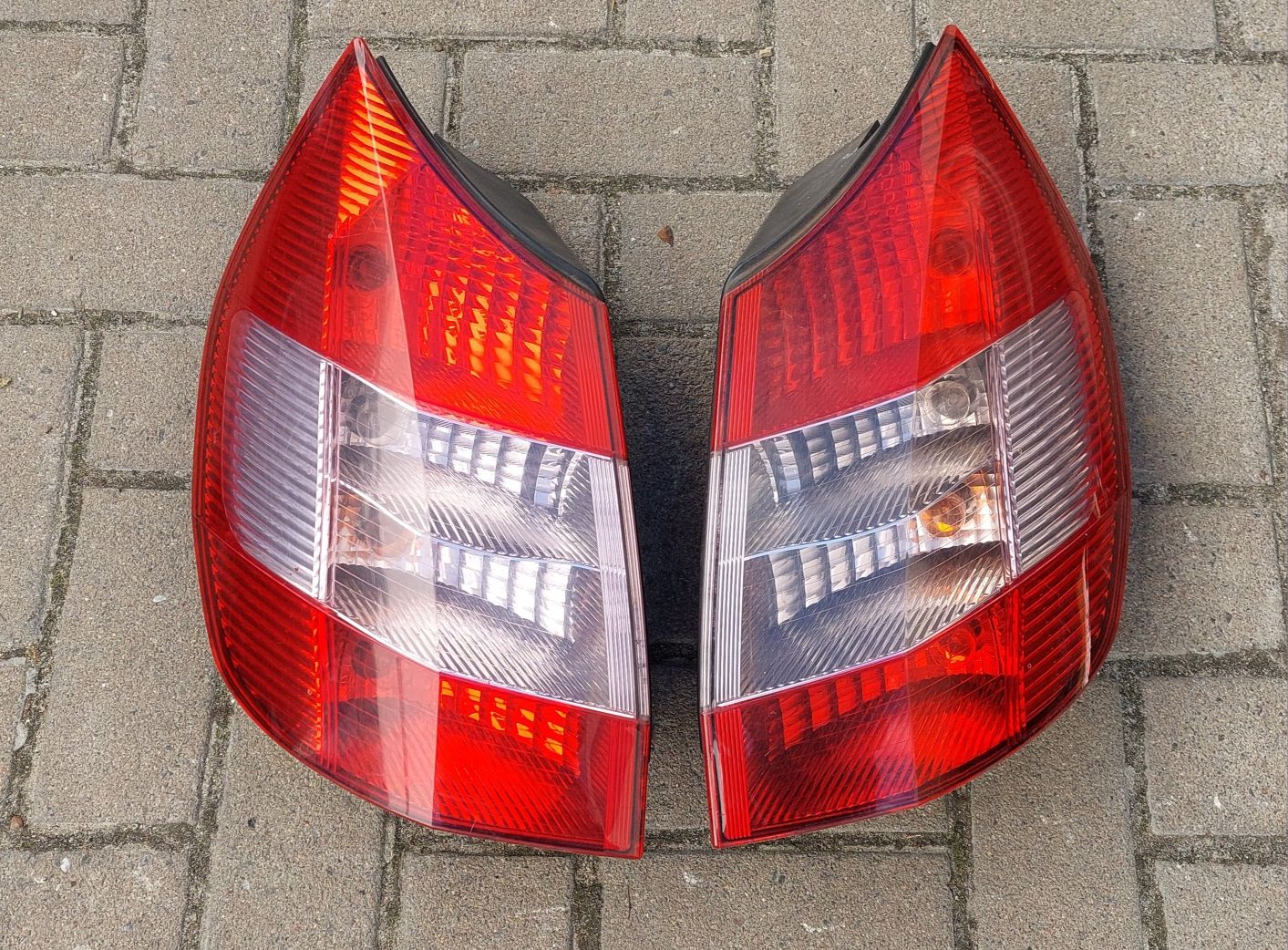 Фонарі Рено Сценік 2, renault scenic 2