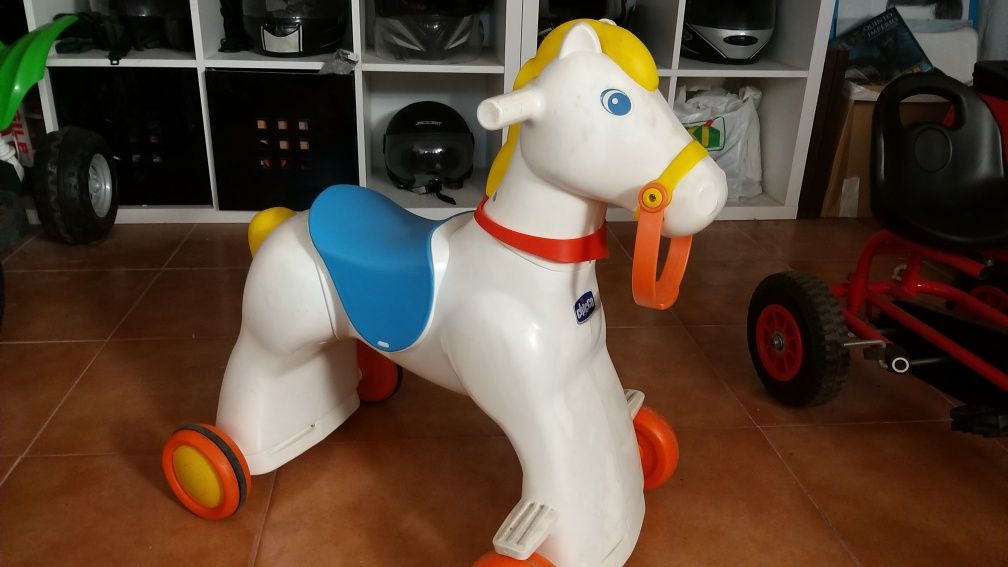 Cavalo da chicco como novo