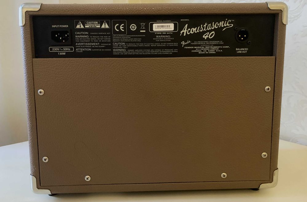 Fender Acoustasonic 40. Комбопідсилювач для електроакустичної гітари