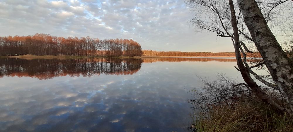Piekna dzialka rekreacyjna Jodlow 422m, czyste jezioro, lasy
