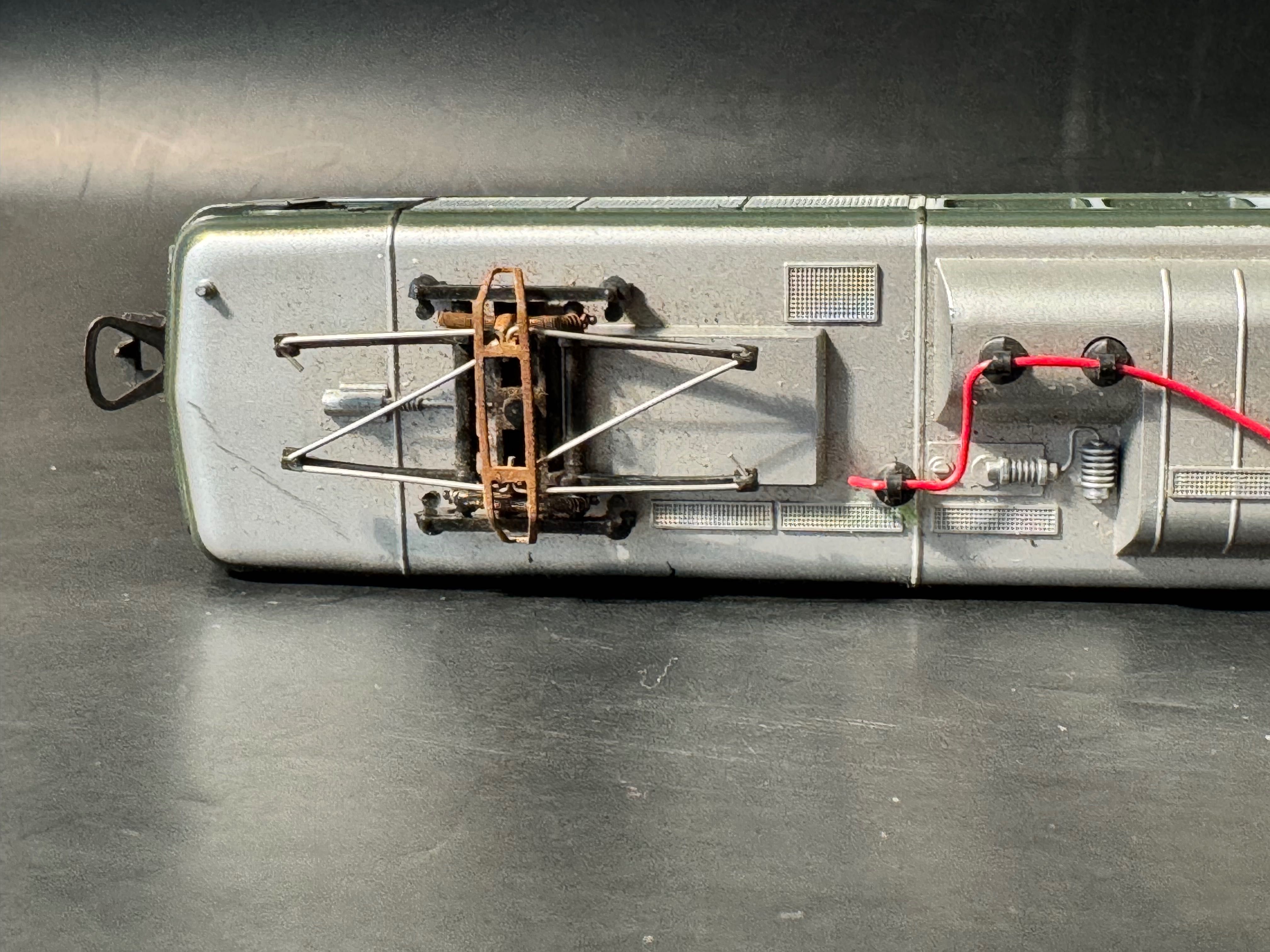 Электровоз Lima H0 BR 151 002-3 DB