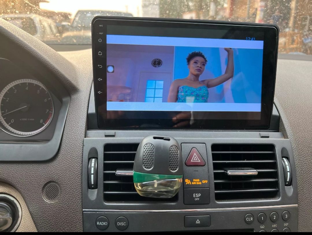 Rádio Android 12, com GPS Mercedes W204 (Artigo Novo) 2/32GB