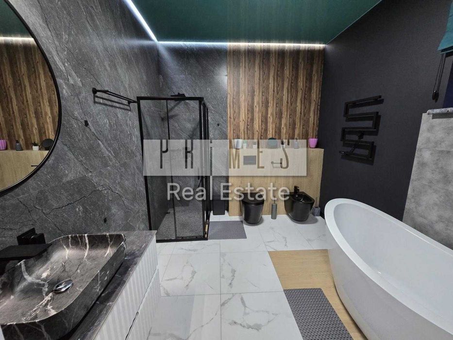 Продаж / Будинок / 400 м2 / Обухівський  район / Лісники