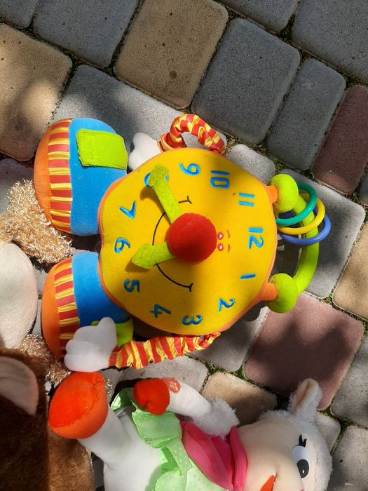 Мякі   іграшки ...