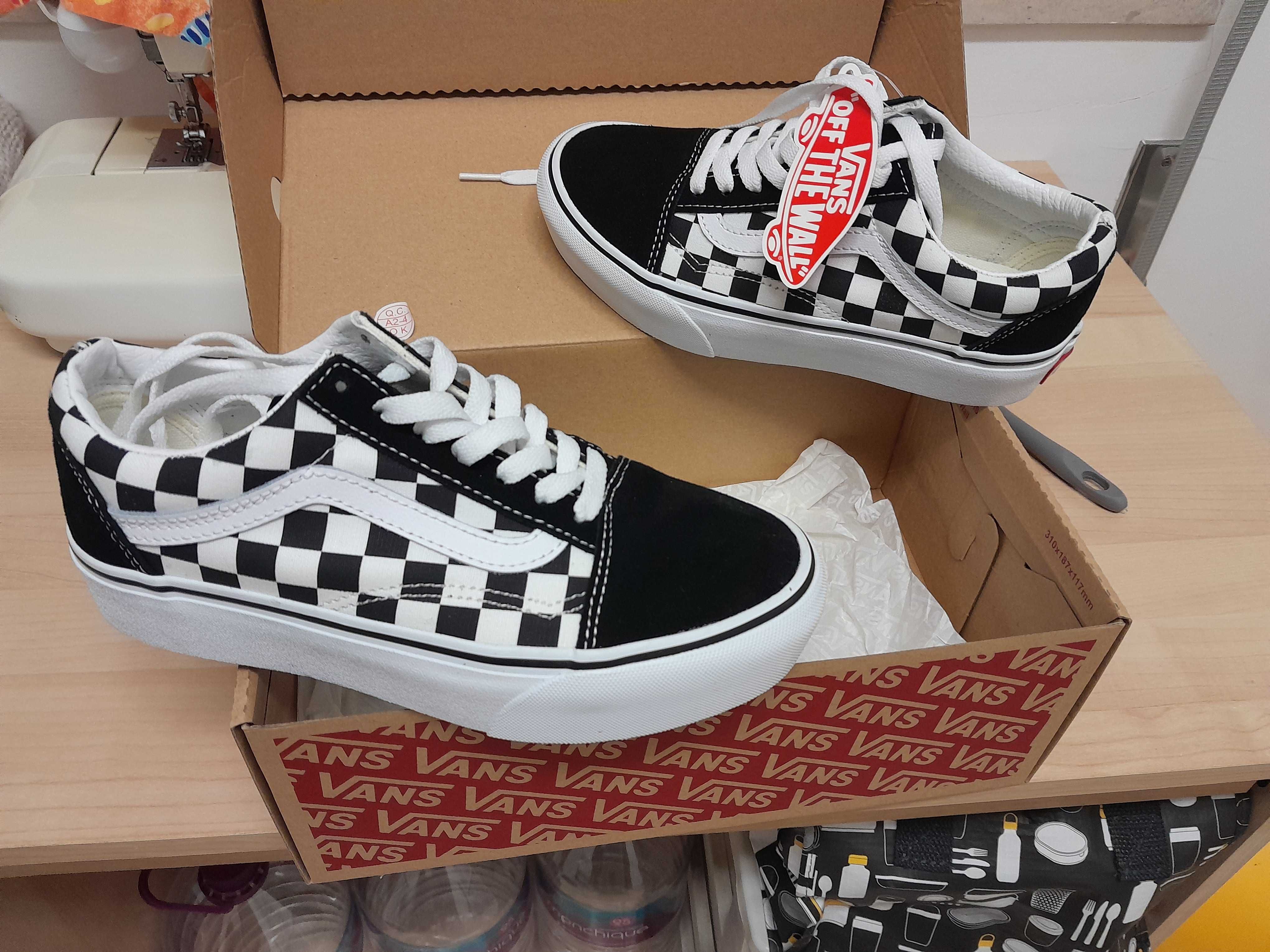 Ténis VANS...novos