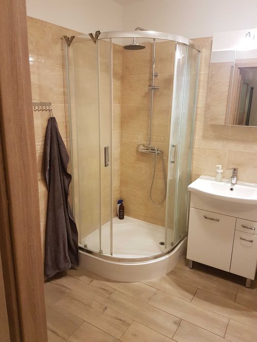 Pokój ul. Strzelecka nowy apartamentowiec