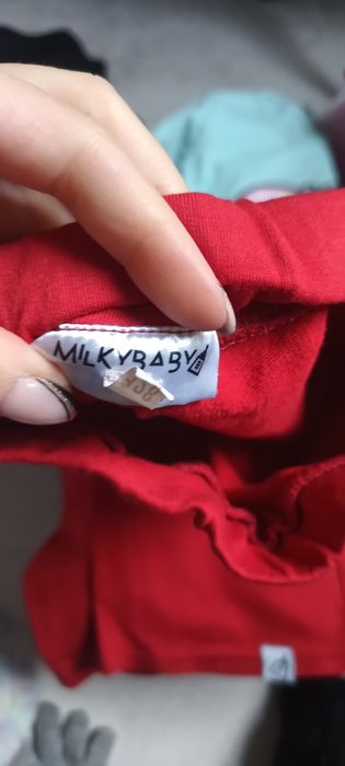 Ciuchy 122-128 dla dziewczynki