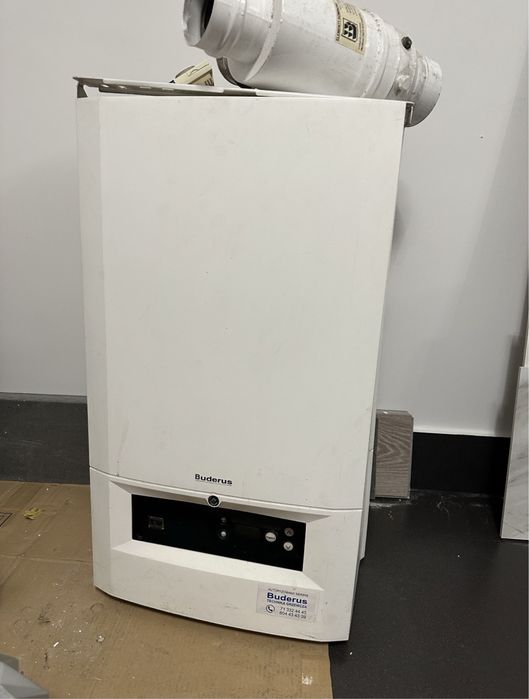 Piec kocioł gazowy Buderus sterownik ogrzewanie
