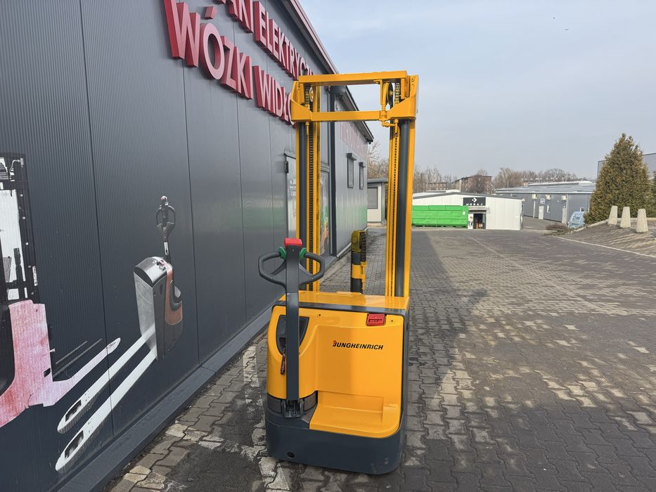 Paleciak elektryczny Jungheinrich 530 cm 1400 kg wózek Ejc 14