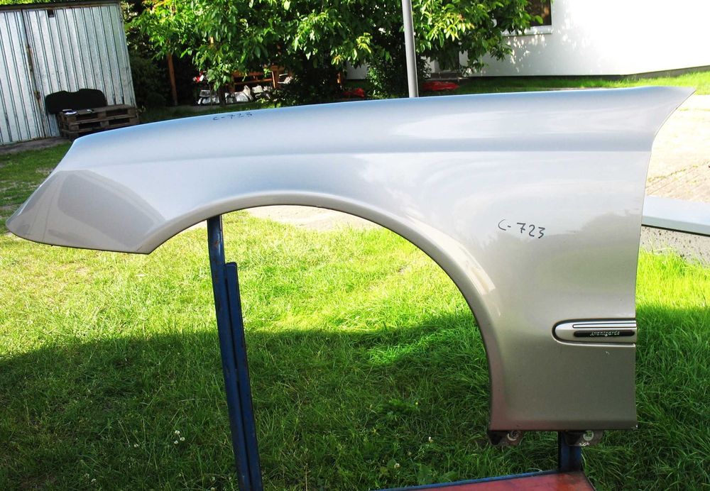 Mercedes W211 błotnik lewy lakier 723 oryginał Oem  Aluminium