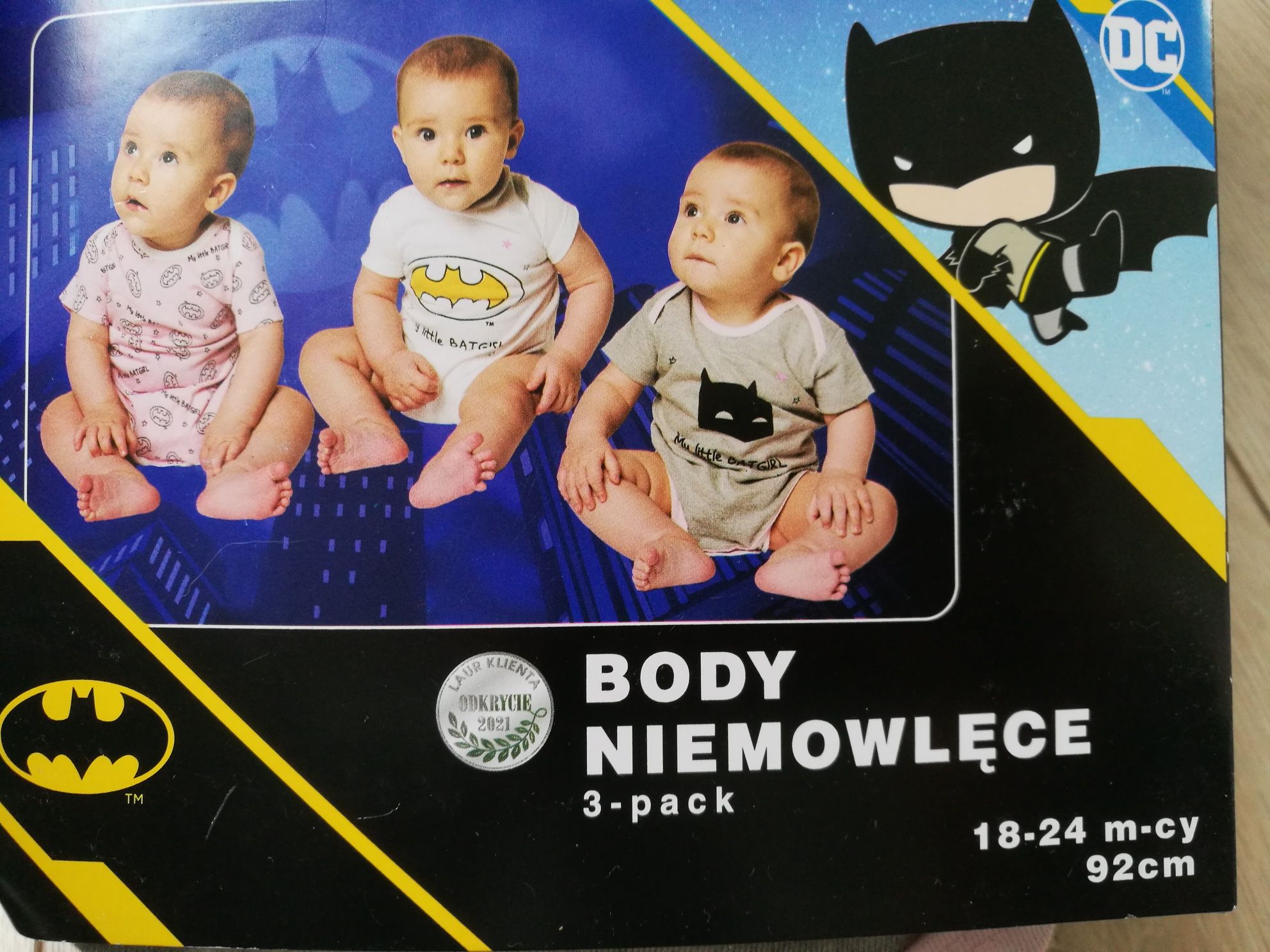 NOWY zestaw Little Batgirl > pościel do łóżeczka + 3-pack body