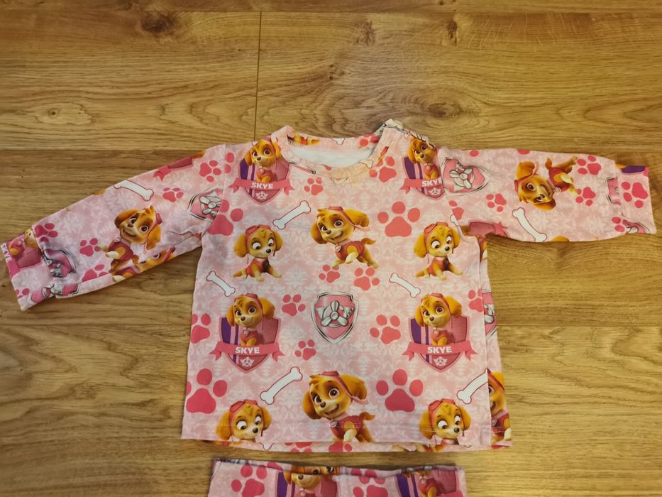 Komplet, dres ze Skye. Psi patro. Spodnie i bluza. Rozmiar 86-92