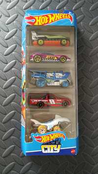 Samochody Hot Wheels  zestaw 5 szt