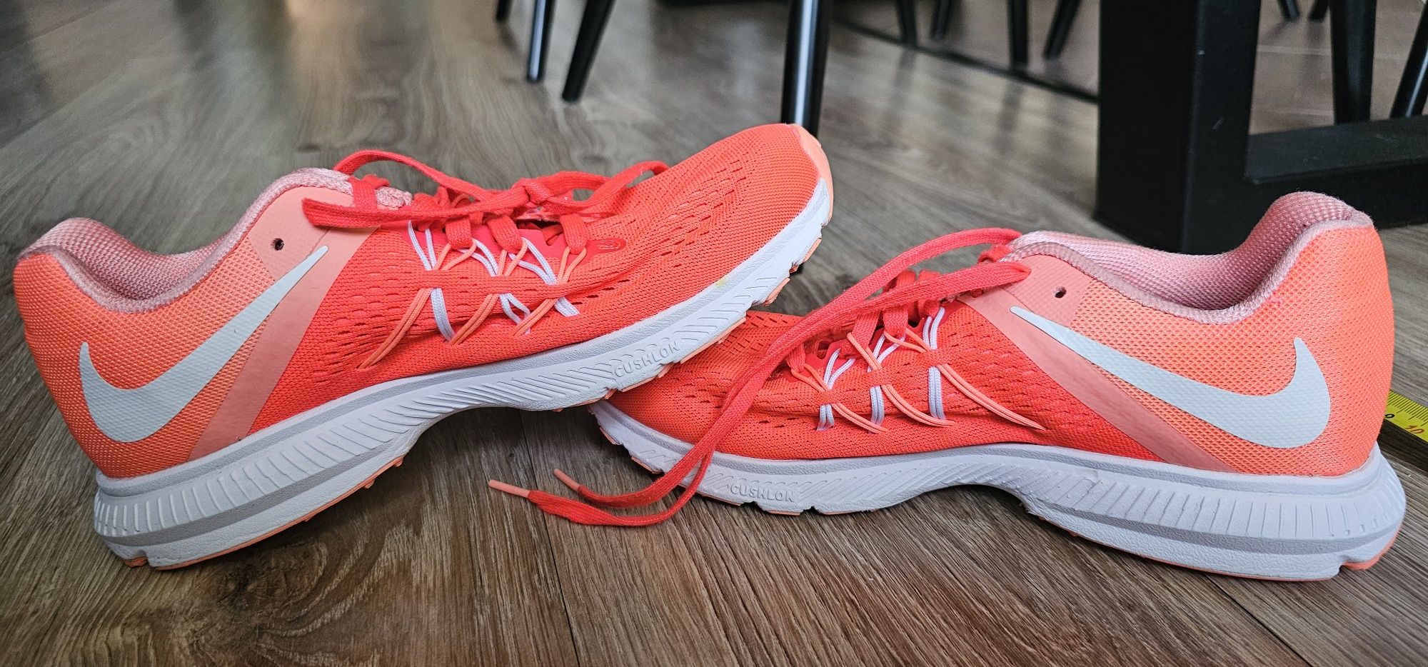 Nike Zoom Winflo 3 damskie buty sportowe rozmiar 40,5 wkładka 26cm