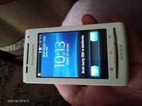 Telefon mini smartfon Sony Eri.