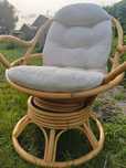 Fotel rattanowy obrotowy