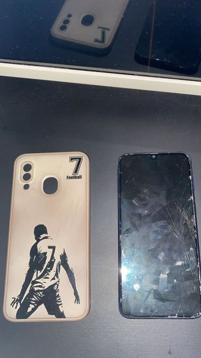 Samsung a40 bom estado