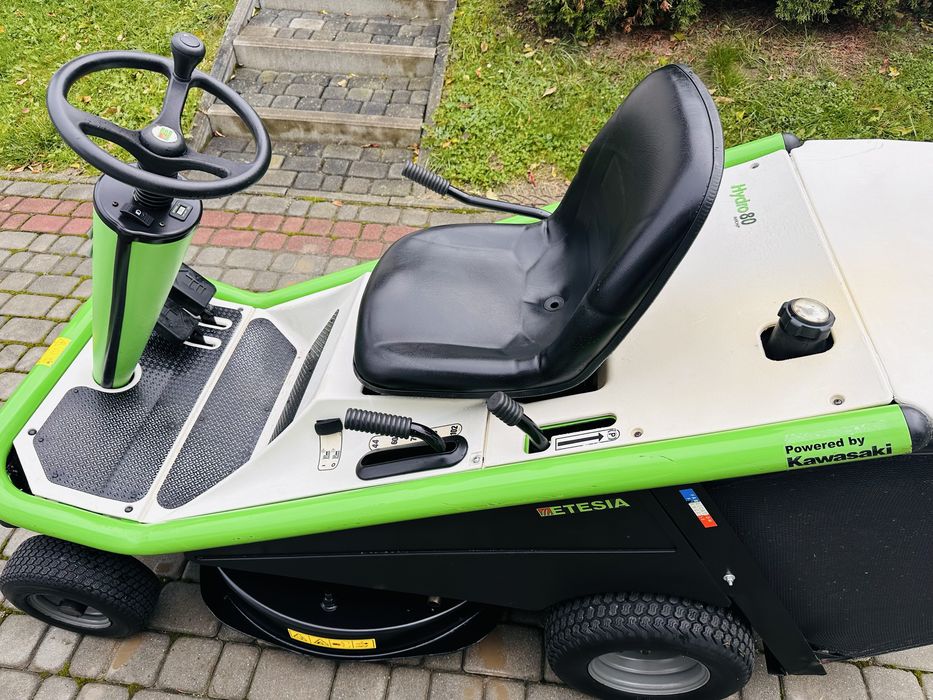 Traktorek kosiarka Etesia Bahia Kawasaki V2 pompa oleju hydro Piękna