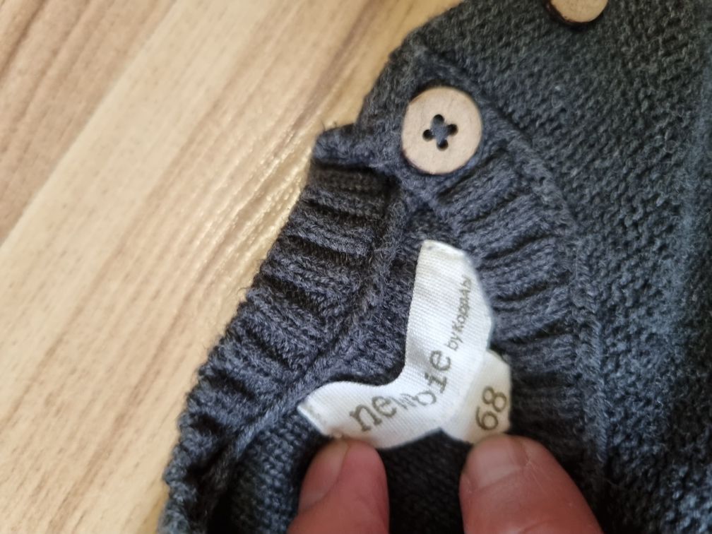 Swetr sweterek Newbie 68cm 3-6m jak nowy