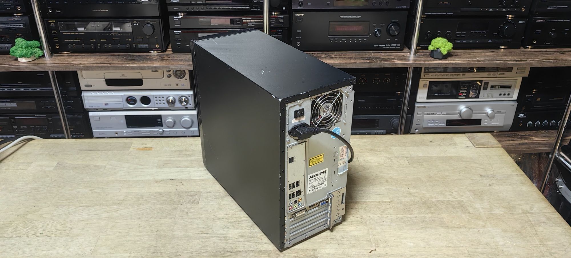 Комп'ютер Medion i7-1gen/i7-920/Ram 6Gb /HDD 500gb/Video 1gb HD4650