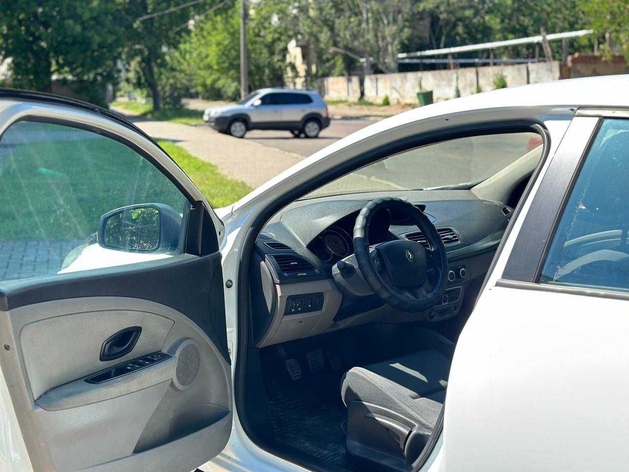 Renault Megane 1.5 дизель універсал