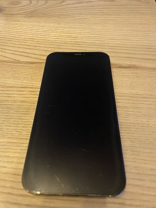 Sprzedam IPhone XII PRO