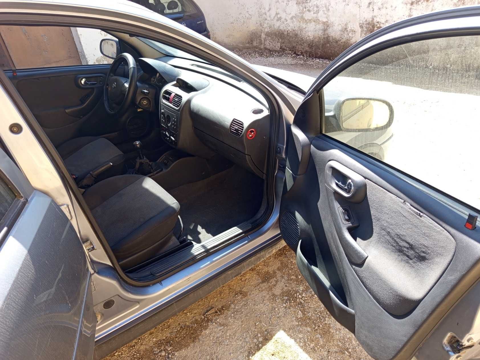 Opel corsa-c 1.3 dci - Este Valor é negociável -1800€