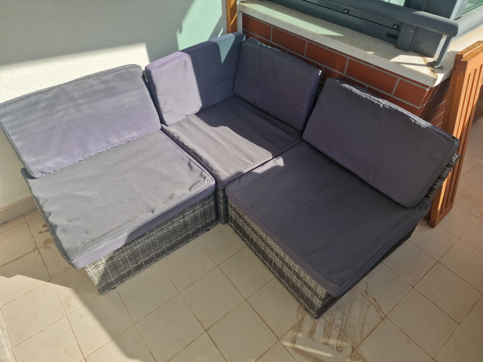 Sofá de jardim de 3 lugares em vime com canto