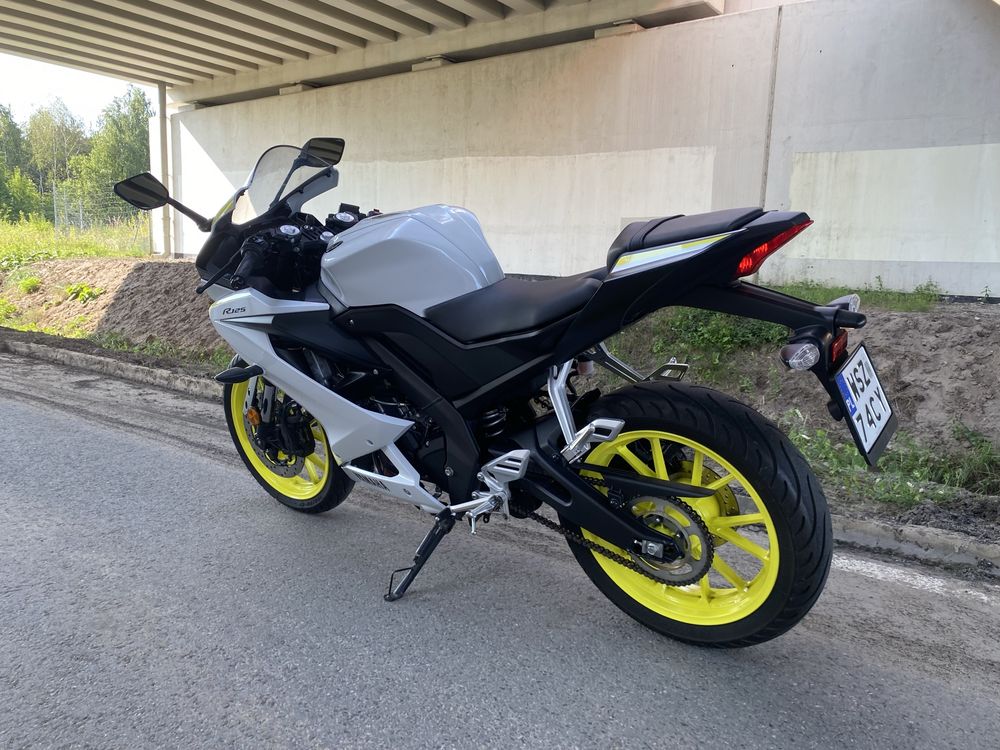 Yamaha yzf 125r 2019r ABS 9500km przebiegu, kat. A1, B, zadbana!